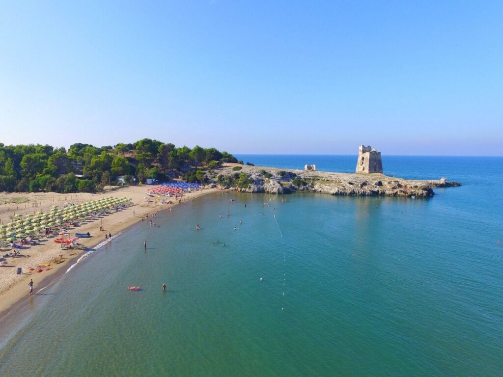 alt="Baia di Sfinale"